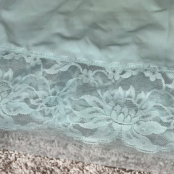 Vintage Vanity Fair Tricot Nylon Lace Slip Dress Size 34 Light Green - Picture 5 of 6
